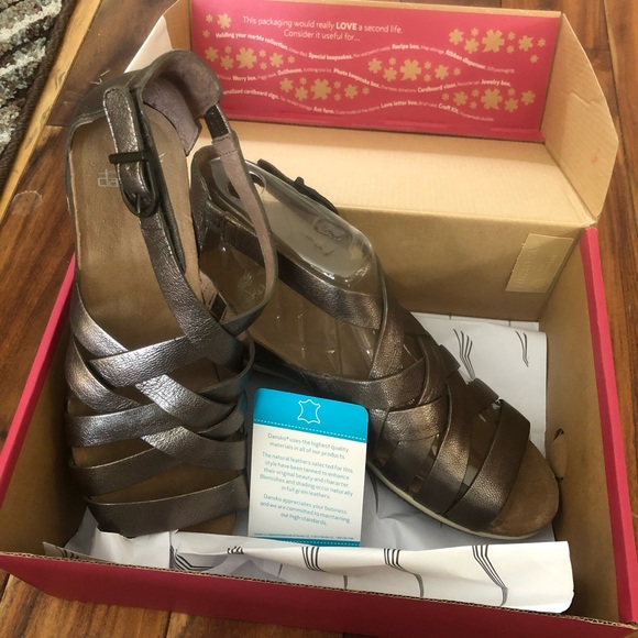 Dansko Vivian Nappa Pewter Gladiator Wedge 37 - Picture 3 of 8